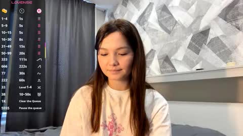 Kira online show from 10.11.25