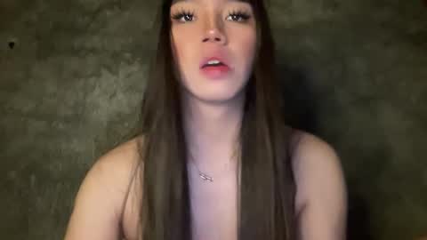 Snapshot of kat_hollandx chatting on 01.05.25 Majesty online show from 01.05.25