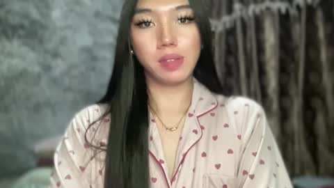 Snapshot of kat_hollandx chatting on 02.04.25 Majesty online show from 02.04.25