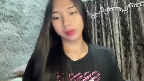 Snapshot of kat_hollandx chatting on 02.14.25 Majesty online show from 02.14.25