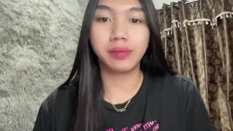 Snapshot of kat_hollandx chatting on 02.17.25 Majesty online show from 02.17.25