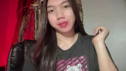 Snapshot of kat_hollandx chatting on 09.10.25 Majesty online show from 09.10.25