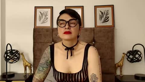 kat paradisse online show from 09.17.25