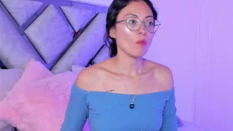 Kat Santana online show from 04.20.26