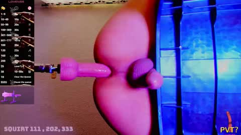 Snapshot of kata_bitch chatting on 10.30.25 kata_bitch online show from 10.30.25