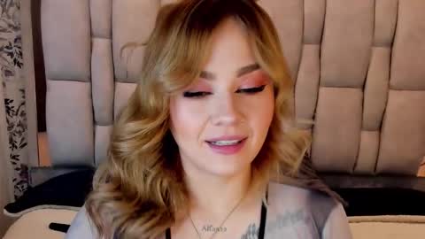 K A T A  H O O T online show from 01.12.26