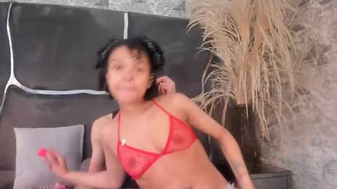 Kata And Layan online show from 12.21.25