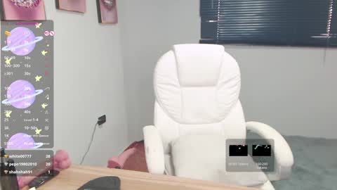 Snapshot of kataley4 chatting on 01.23.25 kataley4 online show from 01.23.25