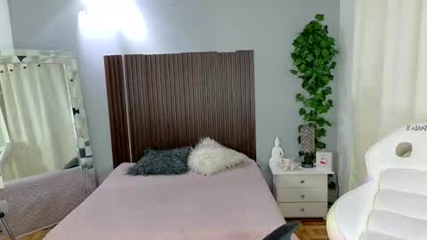 kate online show from 11.10.25