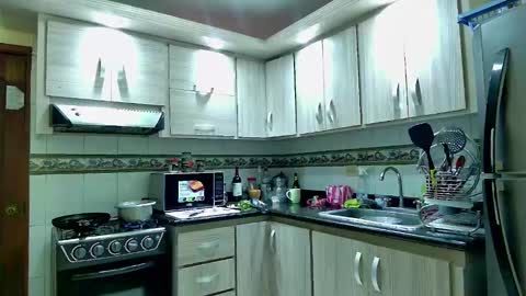 Snapshot of kataleya_tgn chatting on 01.17.25 Kataleya online show from 01.17.25