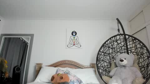 Kataleya online show from 01.18.25