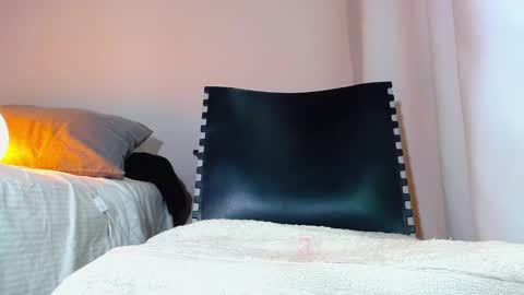 katalinaferreirax online show from 12.08.24