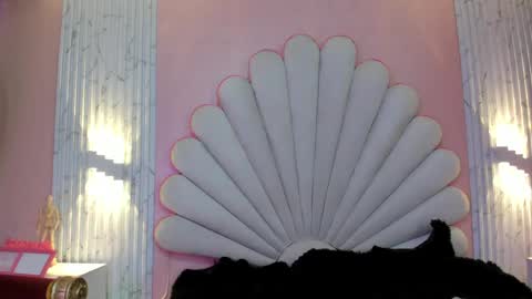 Snapshot of kate_mmoss chatting on 04.16.26 kate online show from 04.16.26