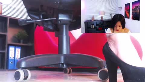 Kate  online show from 02.10.25