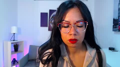 Kate  online show from 09.30.25