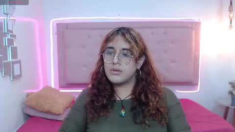 Snapshot of kate_pickman chatting on 12.30.24 kate online show from 12.30.24