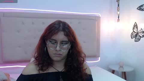 Snapshot of kate_pickman chatting on 01.08.25 kate online show from 01.08.25