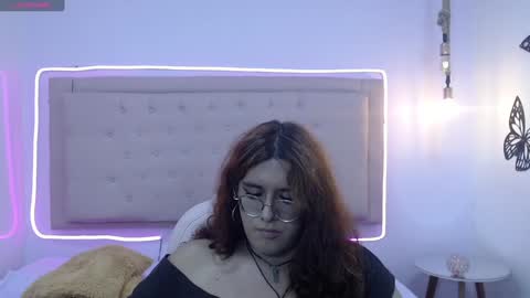 Snapshot of kate_pickman chatting on 01.24.25 kate online show from 01.24.25