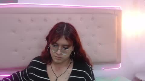 Snapshot of kate_pickman chatting on 02.22.25 kate online show from 02.22.25