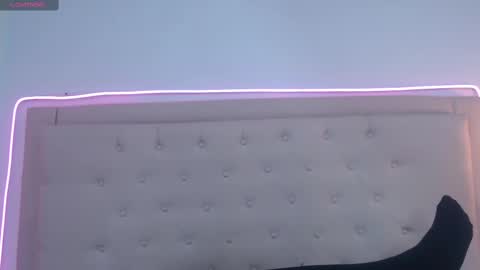 Snapshot of kate_pickman chatting on 02.23.25 kate online show from 02.23.25