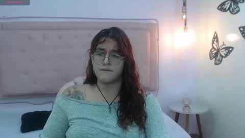 Snapshot of kate_pickman chatting on 03.11.25 kate online show from 03.11.25