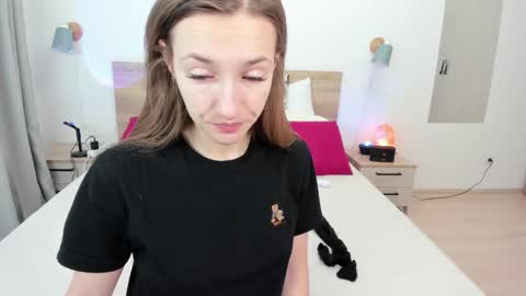 kate_redgar online show from 02.03.26