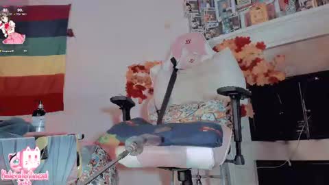 Snapshot of kate_yoshy chatting on 06.23.26 kate the pink girl online show from 06.23.26
