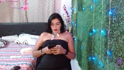 Snapshot of kateangelly chatting on 09.12.25 kateangelly online show from 09.12.25