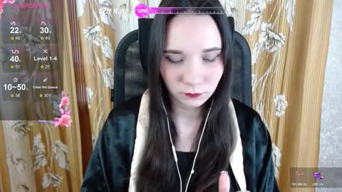 Snapshot of katecrash chatting on 11.22.25 YourKate online show from 11.22.25