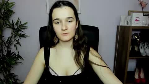 Kate  online show from 02.02.25