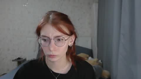 Kate Bunny online show from 11.26.25