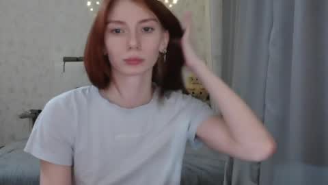 Snapshot of katekalen chatting on 04.02.26 Kate Bunny online show from 04.02.26