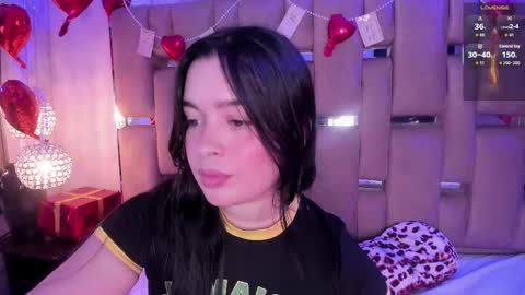 Snapshot of kateleeh_ chatting on 02.18.26 Kate online show from 02.18.26