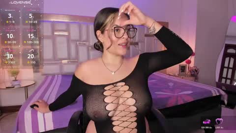 KateMoorex online show from 03.27.26