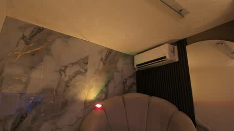 Im Katherine but call me Kate  online show from 04.11.26