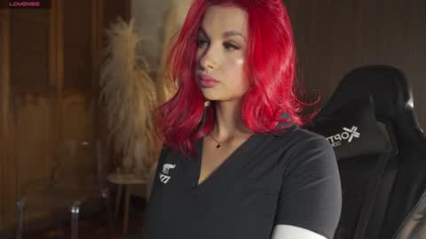 Snapshot of kateowens chatting on 03.28.26 Kate Owens online show from 03.28.26