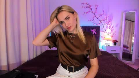 KateOwyns online show from 03.29.26