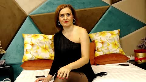 Snapshot of katequeenx chatting on 12.09.24 KateQueenston -- online show from 12.09.24