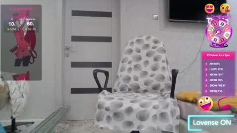 Snapshot of katerina544 chatting on 01.27.25 katerina544 online show from 01.27.25