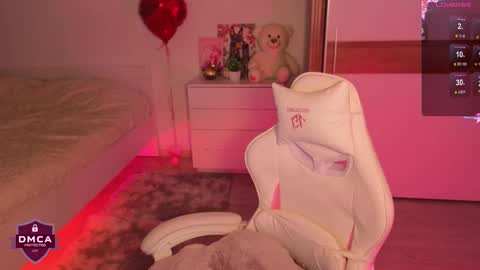 Snapshot of katerinawave chatting on 02.28.26 katerinawave online show from 02.28.26