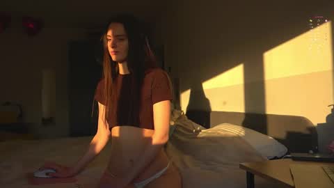 katesee online show from 02.18.26