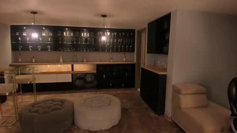 K A T E  online show from 01.08.26