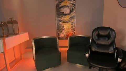 K A T E  online show from 04.11.26