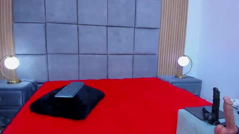 kate Tompson online show from 02.23.26