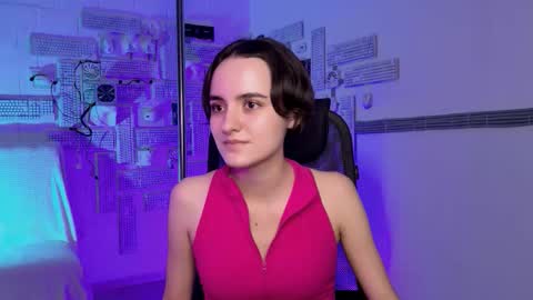 katewillows online show from 11.30.25