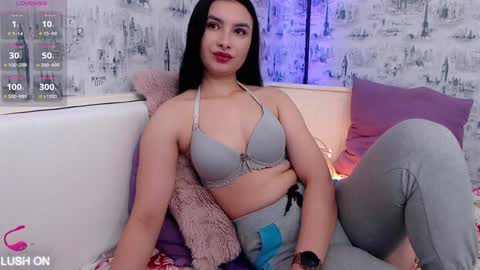 Snapshot of katexlove233 chatting on 01.10.25 Kate online show from 01.10.25