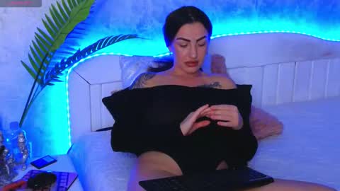 KateyRiva online show from 10.01.25