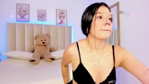 Kathe Olsen  online show from 05.02.26