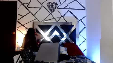 KATHE SANT online show from 01.25.25