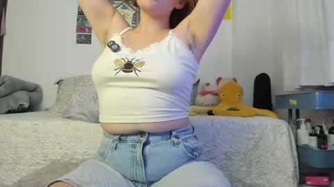 Snapshot of katheerine chatting on 06.17.26 Katherine online show from 06.17.26